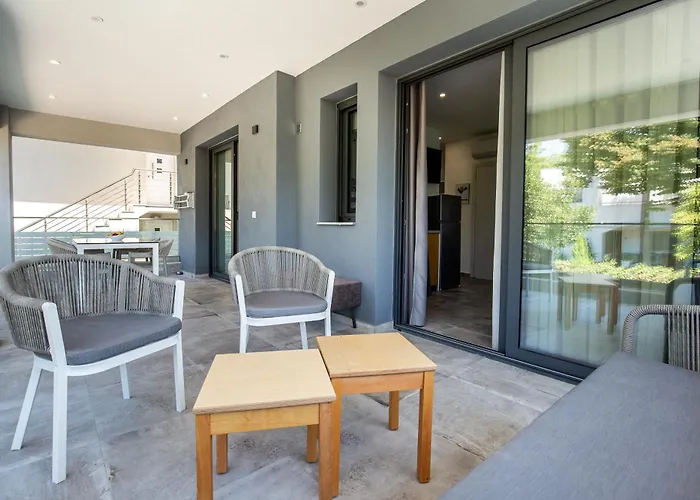 Hotel de apartamente Upartments Potos