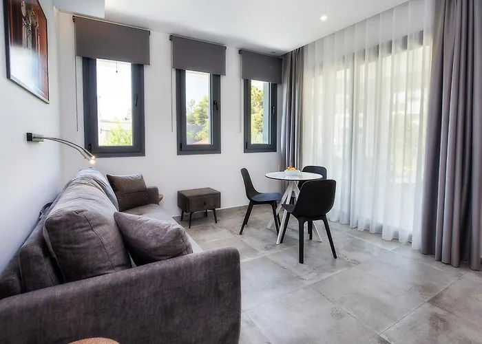 Hotel de apartamente Upartments 3*