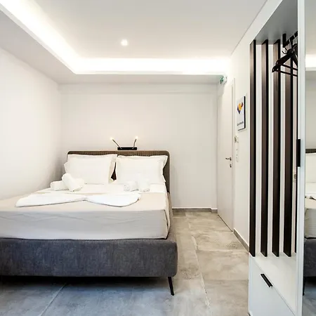 Ξενοδοχείο με διαμερίσματα Upartments 3*