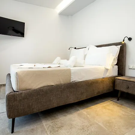 Upartments 3* Ποτός