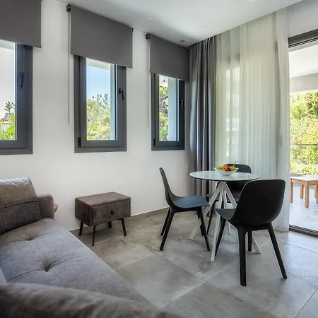 Ξενοδοχείο με διαμερίσματα Upartments Ποτός