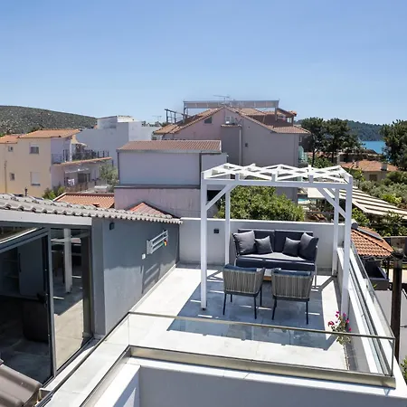 Upartments מלון דירות פוטוס