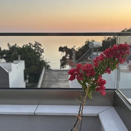 Upartments Ξενοδοχείο με διαμερίσματα Ποτός